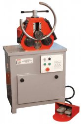 Elektrická ohýbačka trubek Holzmann RBM30
